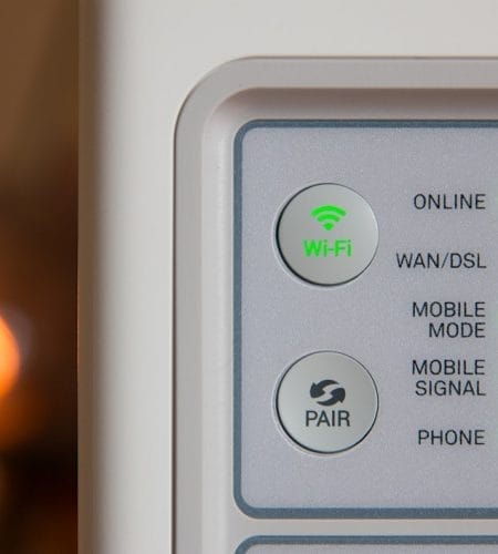 Mengatur Router Mikrotik dengan Mudah dan Efektif